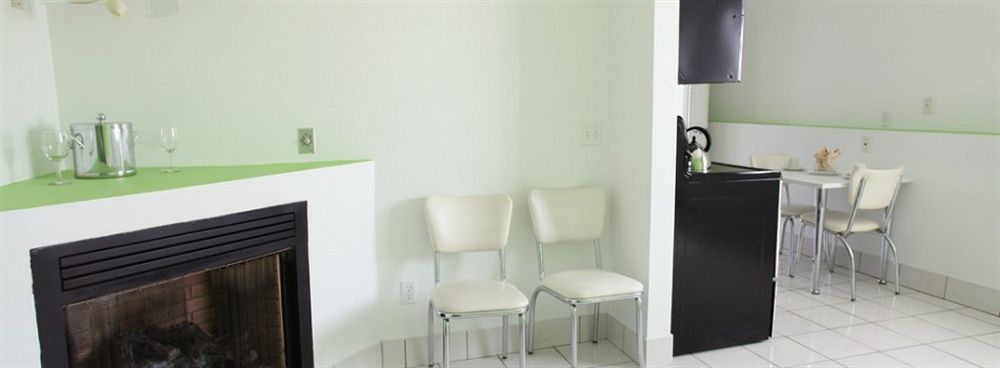 Hotel Dolce Villa Провидънс Екстериор снимка